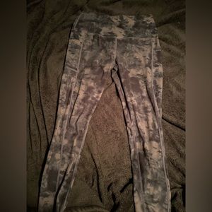 black leggings | women’s Large